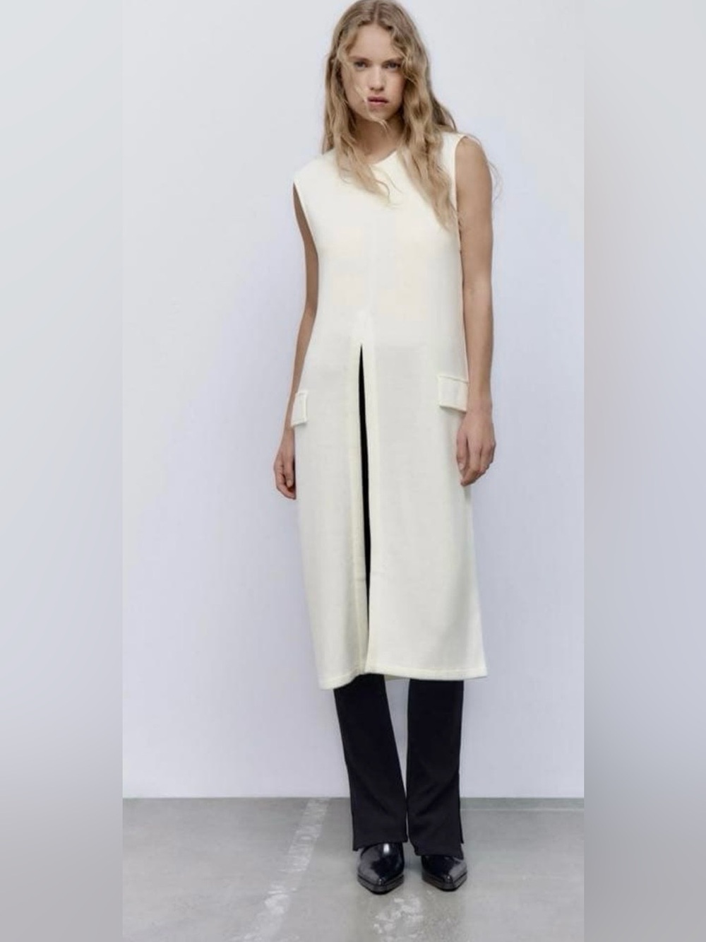 Zara Women’s Split Front Textured Tunic // White // Medium // NEW